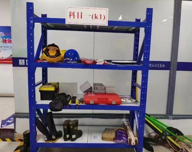 如何快速考取焊工操作證